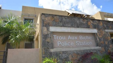 trou-aux-biches police station